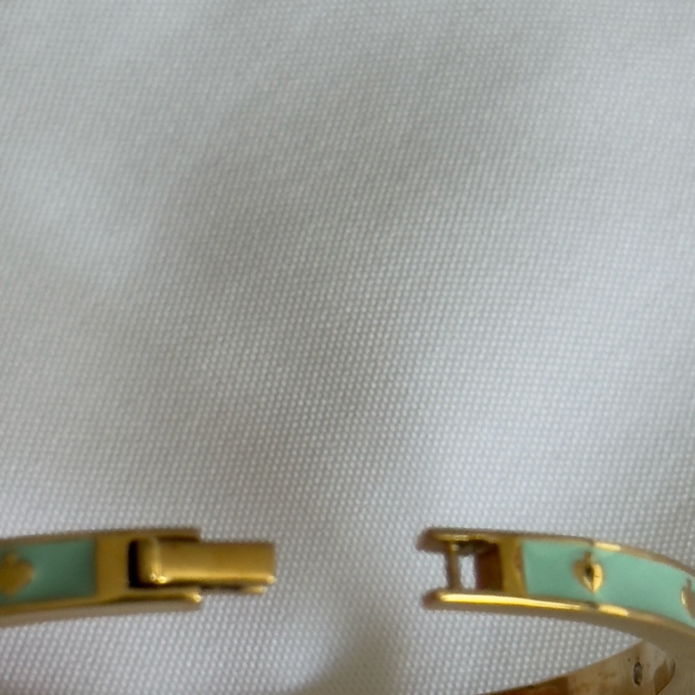 Kate Spade Spot The Spade Enamel Hinged Bangle - Picture 7 of 7
